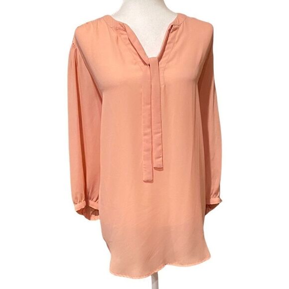 Torrid  Blouse Size 3 - Picture 1 of 12
